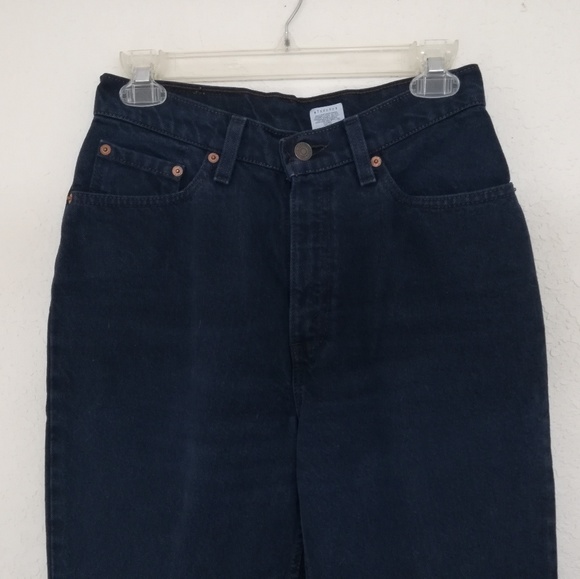 Vintage Dark Blue Slim Fit Tapered Levi's Jeans - Picture 3 of 8